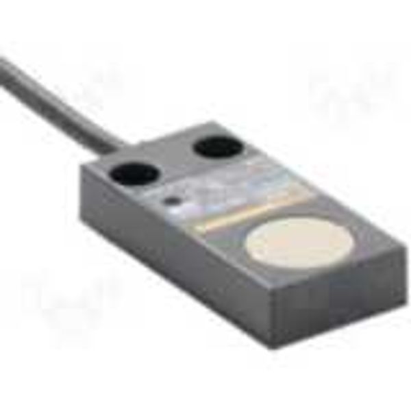 Proximity sensor, inductive, shielded, 5 mm, DC, 3-wire, NPN-NC, 2 m c TLW 1005E image 2