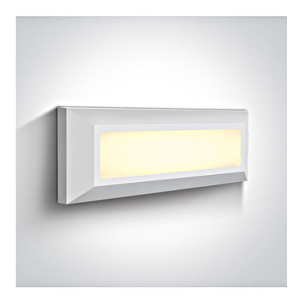 67394/W/V WHITE WALL LIGHT 3,5W CCTV IP65 230V image 1