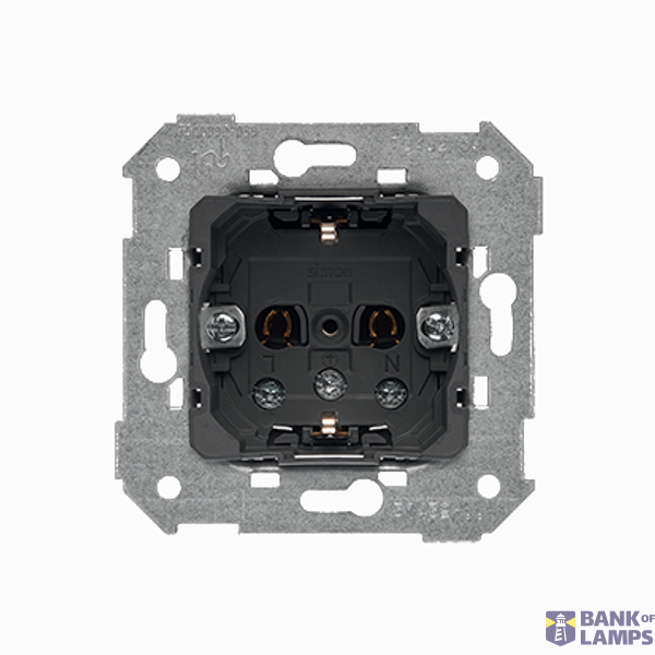 Single socket outlet with Schuko earthing, 16A image 1