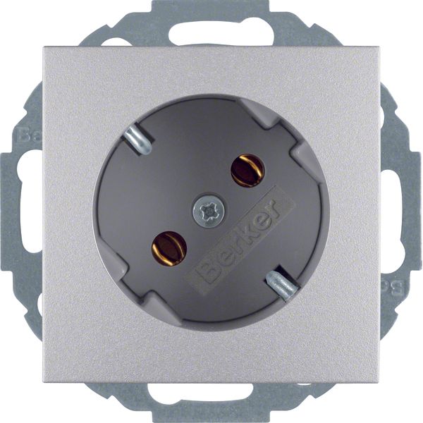 SCHUKO soc. out. 45°, B.7, al., matt, lacq. image 1