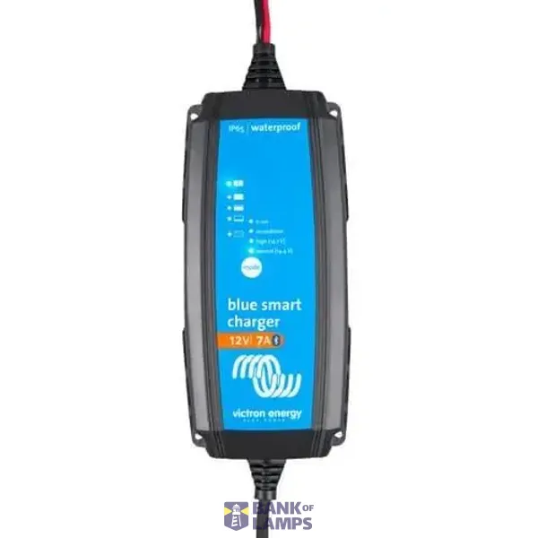 Blue Smart IP65 Charger 12/7(1) 230V AU/NZ Retail image 1