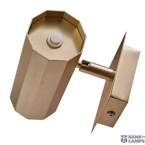 Alanis | Wall light | Brass image 4