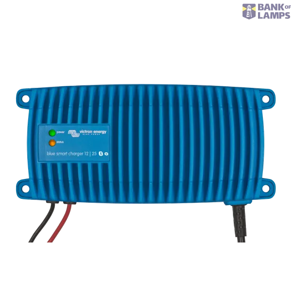 Blue Smart IP67 Charger 12/13(1) 230V UK image 1