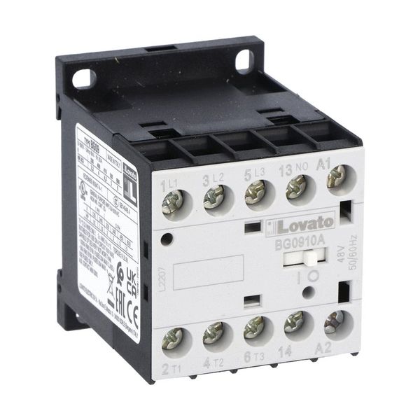 Three-pole contactor, IEC operating current Ie (AC3) = 9A, AC coil 60Hz, 230VAC, 1NO auxiliary contact image 1