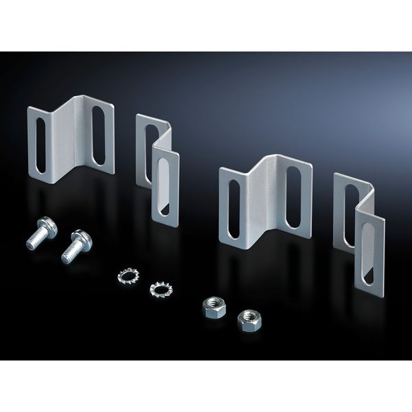 Internal latch for side panel, lockable image 2