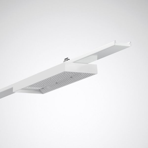 Continuous lines 765... E-Line Next F Mirona Lens White ET 82W 12800lm Very Narrow (VN) IP50 IK08 3 SDCM image 1