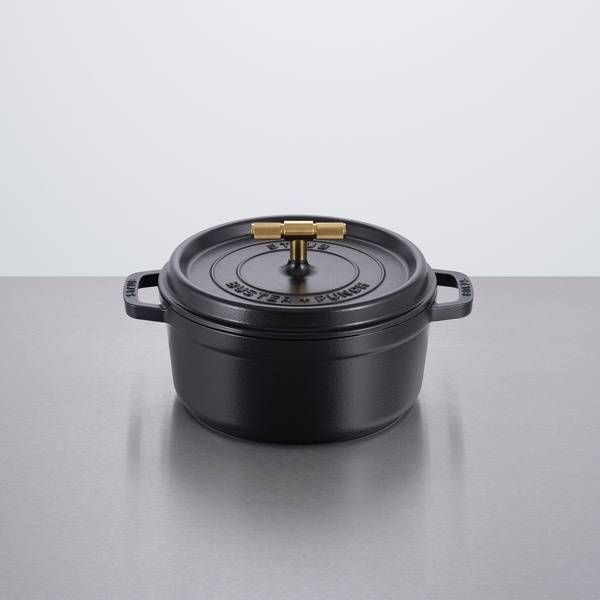 COCOTTE / 9.45 INCHES / CROSS / STAUB / BLACK / BRASS image 2