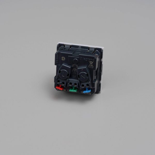 4G WALL PLATE / HORIZONTAL / NO INFILLS / WITHOUT LOGO / WHITE image 2