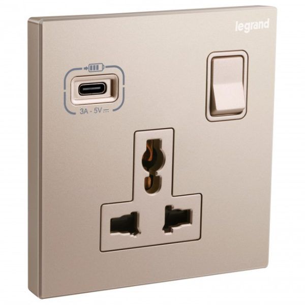Galion - 1 gang multistandard switched - with USB C 18W charger - Rose Gold image 1