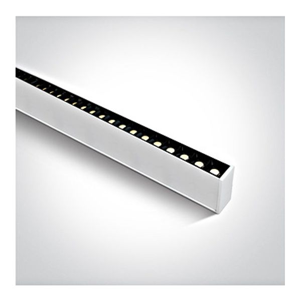 38150B/W/V WHITE 48x SPOTS UGR17 40W CCTV PV 230V DARK LIGHT image 1