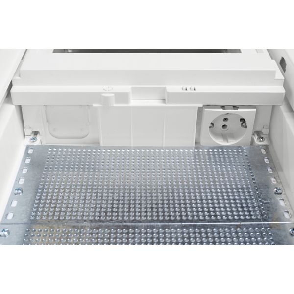 Media combi-enclosure frame and door, vertical 4-rows image 2