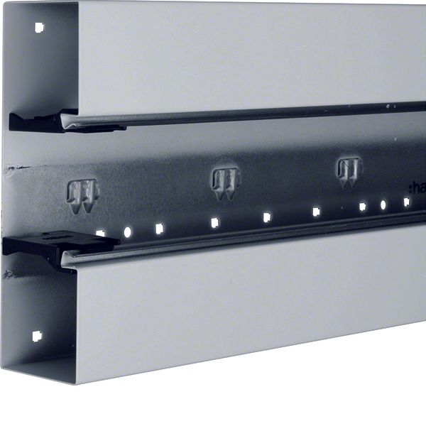 Trunking base, steel image 1