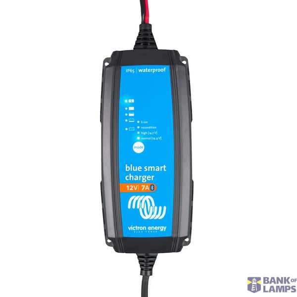Blue Smart IP65 Charger 12/7(1) 120V NEMA 1-15P Retail image 1