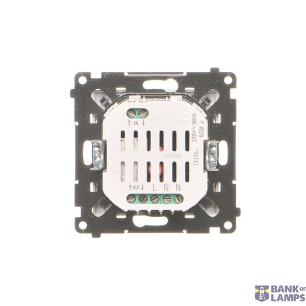 Single socket outlet with Schuko earthing for IP44 version with seal frame, with shutters, (module), Simon 24, IP44, white, Flap color: Same as a cover image 1