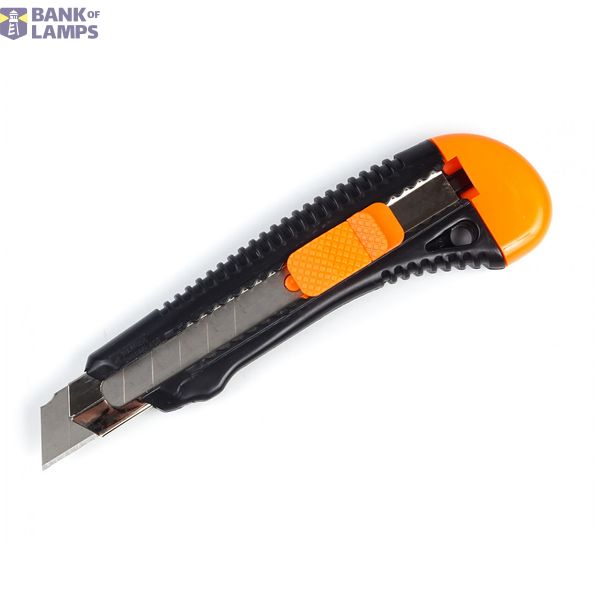 Construction knife reinforced, segmented blade, 18 mm image 1