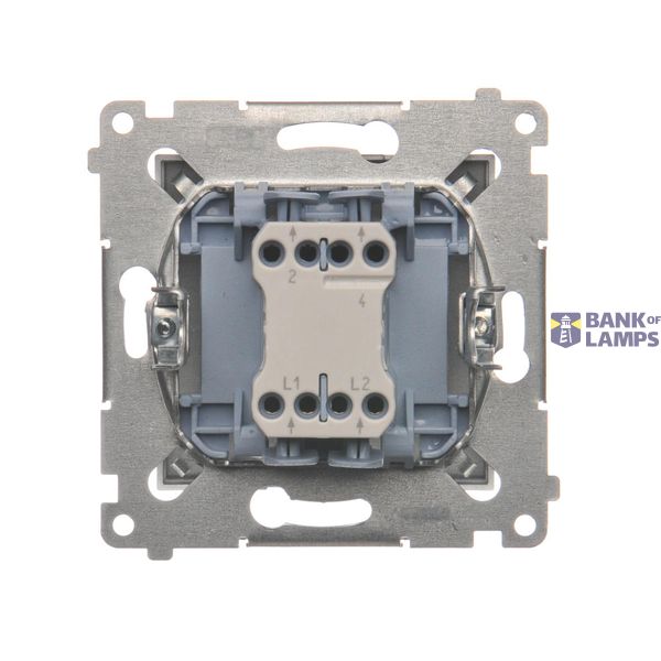 Triple surface mounted box, white image 1