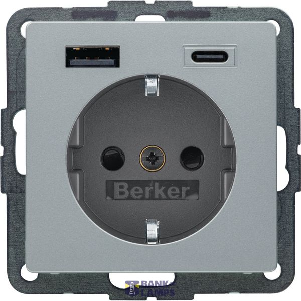 WCD RA, USB A + USB C (PD), berker Q.1/Q.3/Q.7 aluminium soft finish image 1