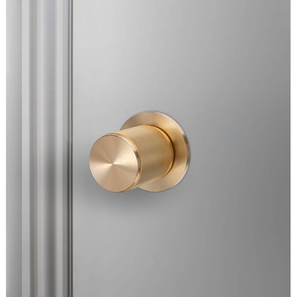 DOOR KNOB / LINEAR / BRASS image 1