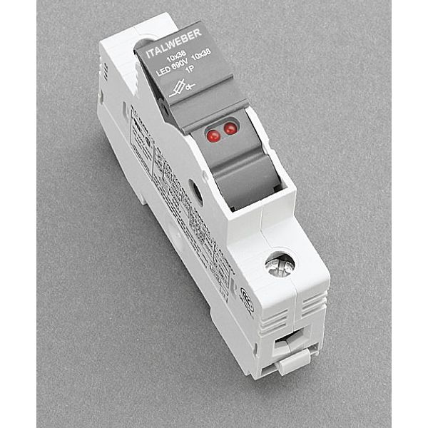 SBCH 1x38 32A 690V fuseholder image 1
