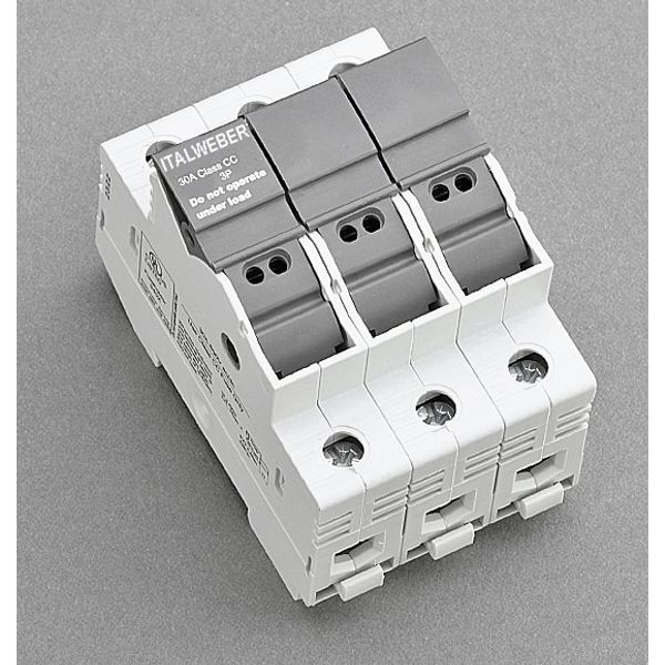 BCC 3x38 30A 600V fuseholder image 1