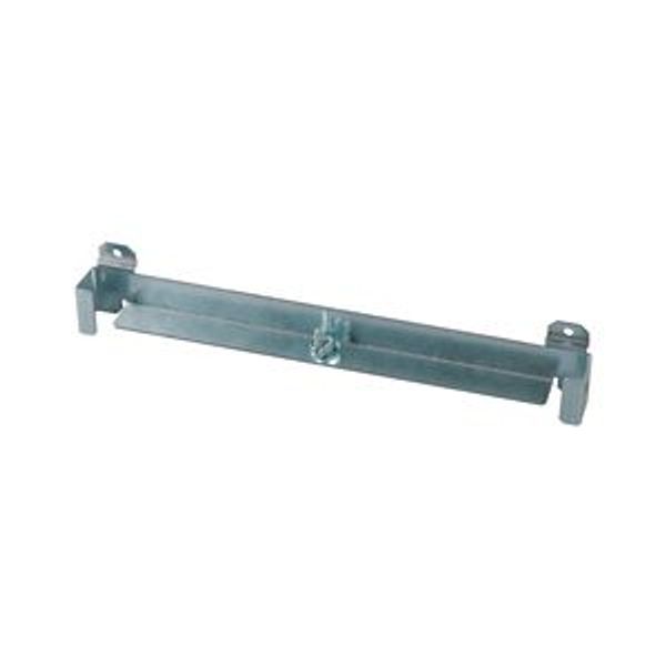 BFZ-KTH-KSK Support bracket for mounting the KSK-KLV terminal support, installed on top/bottom or on the sides next to the DIN-rails on the mounting subrack image 4