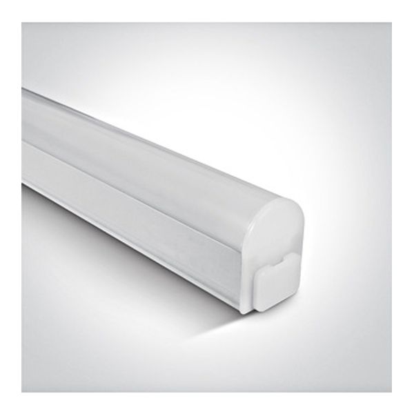 38108B/V LINEAR 57cm 8W CCTV 230V image 1