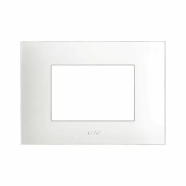 YOUNG44 MOULDED PLATE MATT WHITE 3M image 1