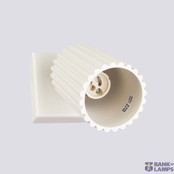 MINIMALIST BEIGE WALL LAMP WITH ADJUSTABLE REFLECTOR FROM THE KARBON SERIES image 3