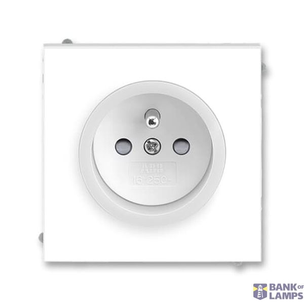 5519M-A02457 01 Socket outlet with earthing pin, shuttered image 1