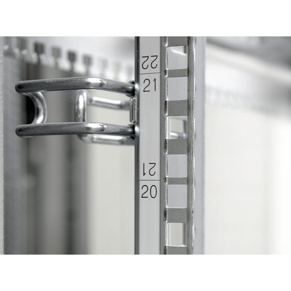 DK Adhesive measurement strip, 482.6 mm (19"), Labelling range 1 - 56 U image 2