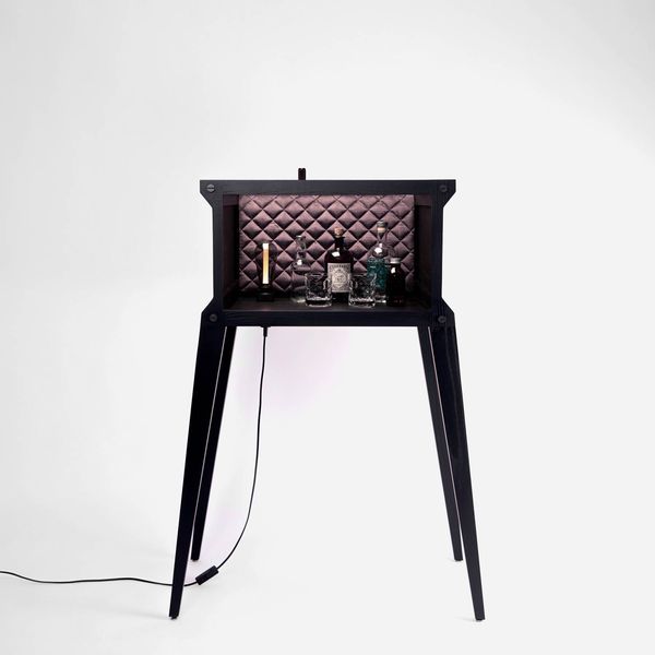 THE POPSTAR / BLACK OAK image 1