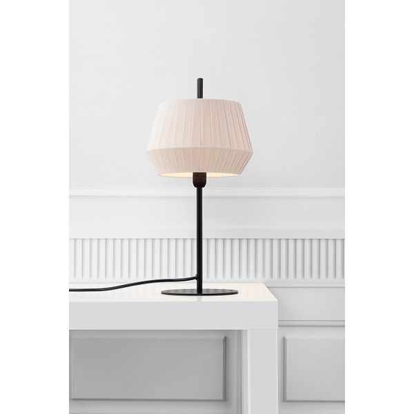 Dicte | Table | Beige image 2