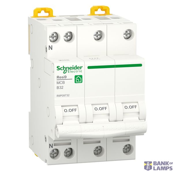 RESI9  3P+N B32 6KA image 1