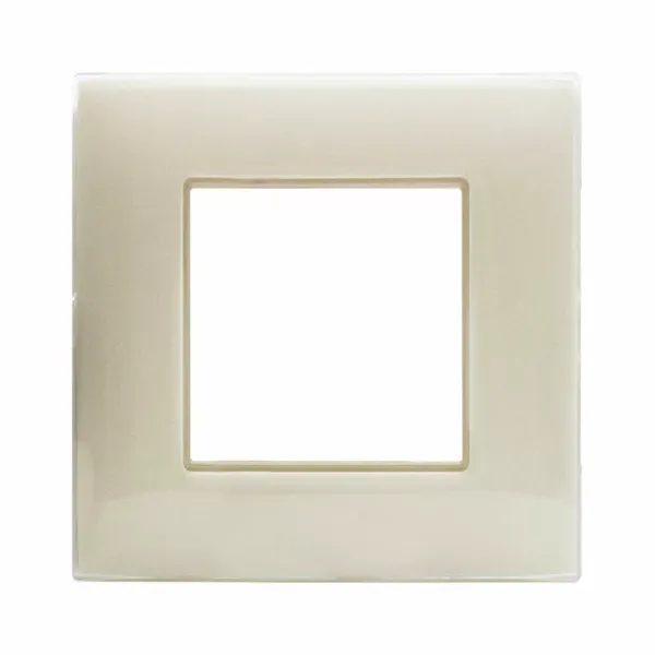 YOUNG 44 FR PLATE IVORY          2M image 1