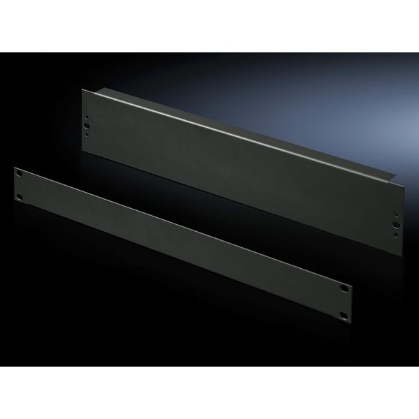 DK Blanking panel, 482.6 mm (19"), 3 U, Installation height: 132,5 mm, RAL 9005 image 2