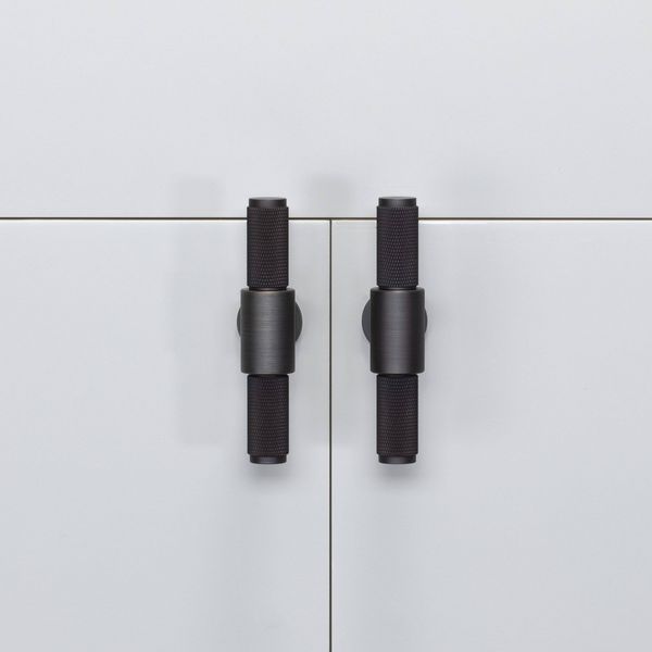 T-BAR / CROSS / SMOKED BRONZE image 2