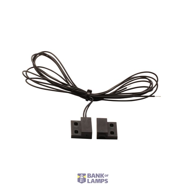 Door contact sensor image 4
