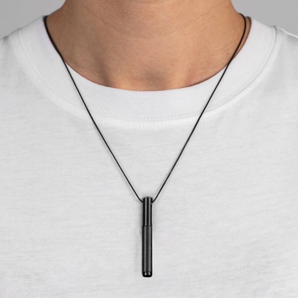 NECKLACE / VERTICAL / CROSS / BLACK image 2
