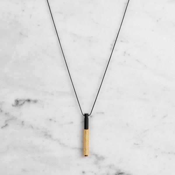 NECKLACE / VERTICAL / CROSS / XTREME / GOLD image 1