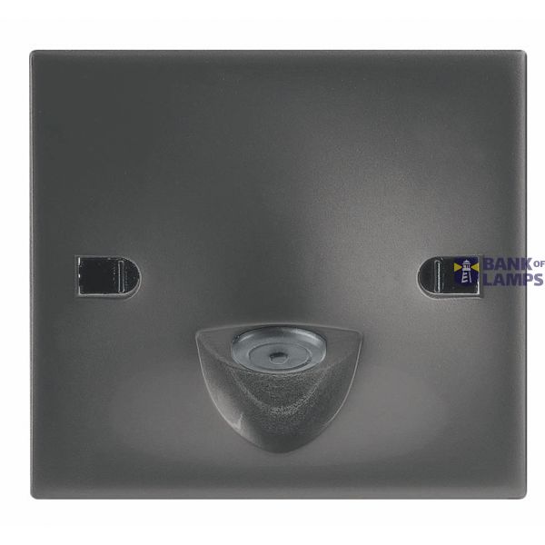 20A OUTLET FRONT PL.DARK image 1
