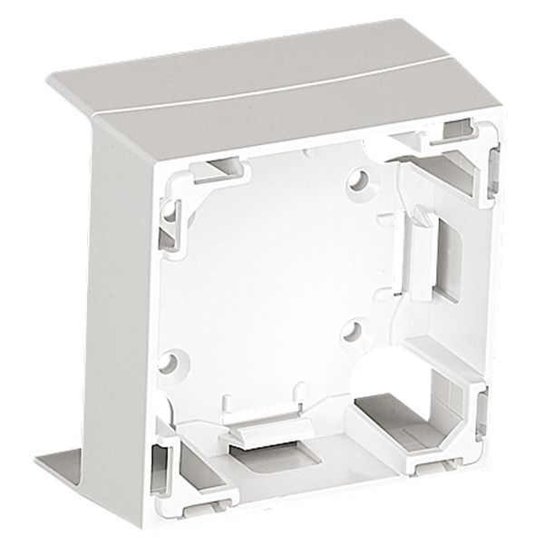47 SER FRONTAL ADAPT F/60X16 TRUNKING WHITE image 2
