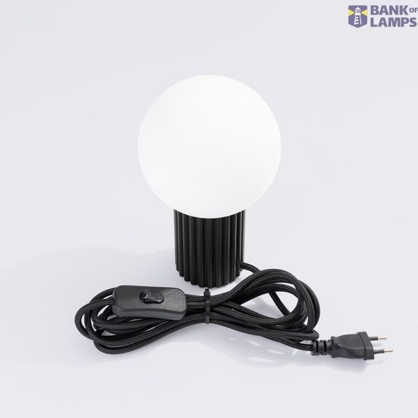 Table lamp HALO black image 4