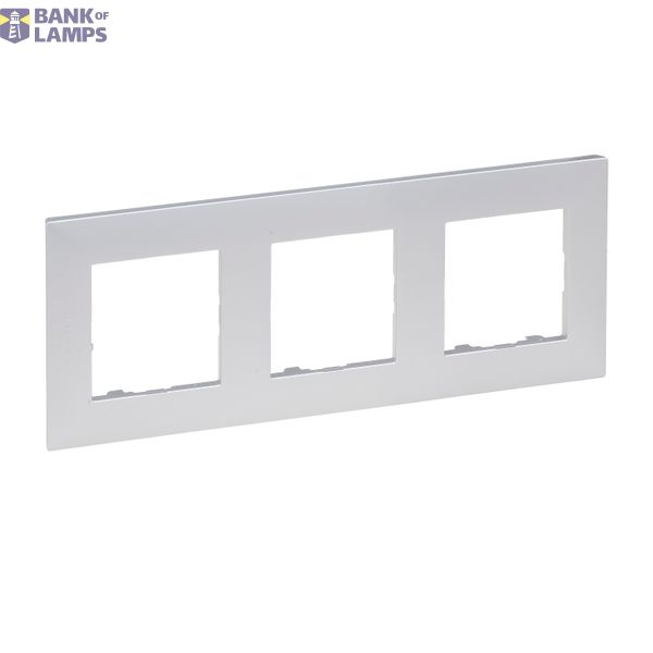 Cover plate Niloe Step 3-gang matt aluminium image 2