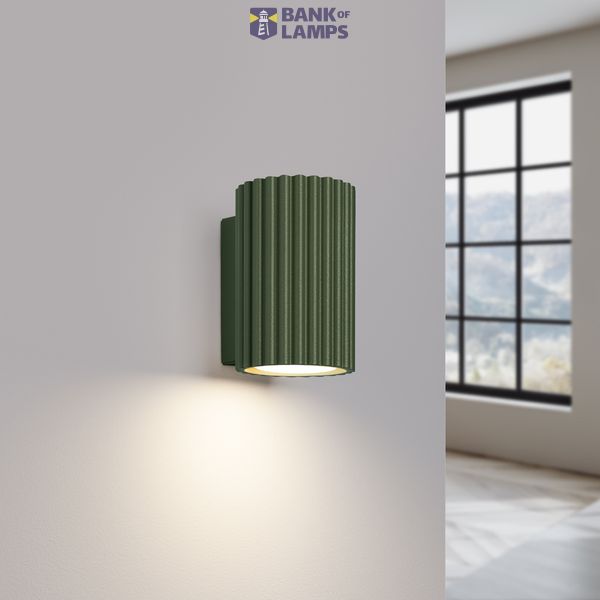 GREEN WALL LAMP WITH ELEGANT GROOVES ON THE LAMPSHADE FROM THE KARBON OLIVE GREEN SERIES image 3