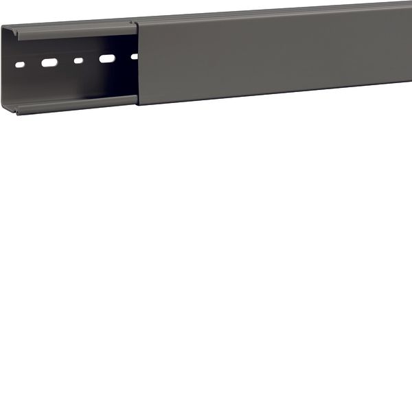 B 40060/0 Grey 7030 Trunking image 1