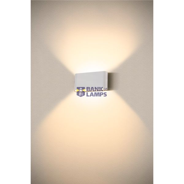 OVAL 18 WL wall-mounted light 2700/3000K, 10W, white image 2