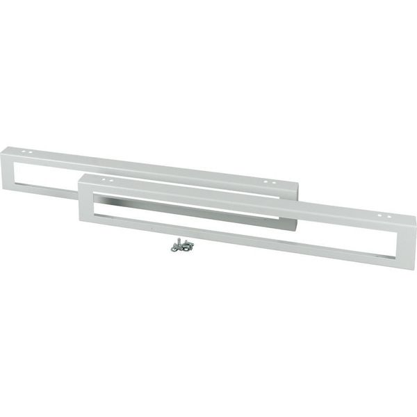 XLSPL1SO8 Plinth, side panels for HxD 100 x 800mm, grey, with cable duct cutout image 3