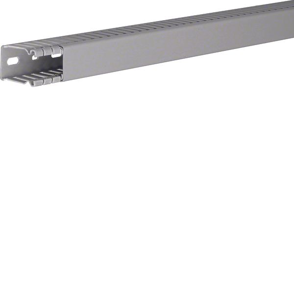 BA6 40025/0 Grey 7030 Trunking image 1