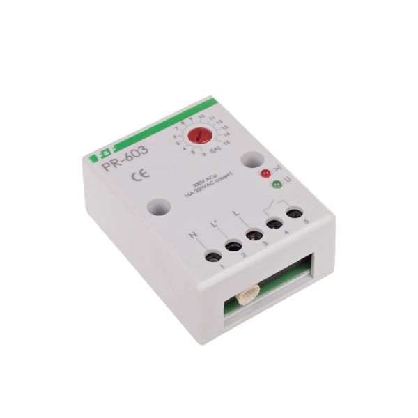 priority relay, adjustment range 2Ã 15A, DIN rail mounting image 3