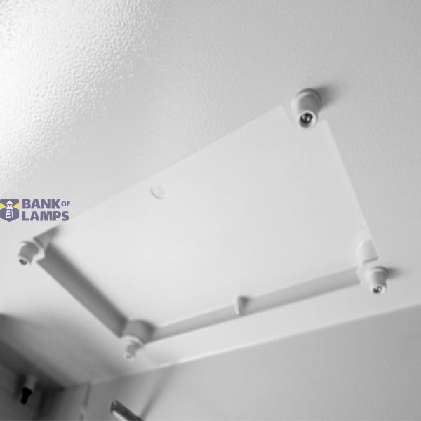 Wall-mount.stackable3A-39T=400mm,back w.+swinghand.IP54 image 2